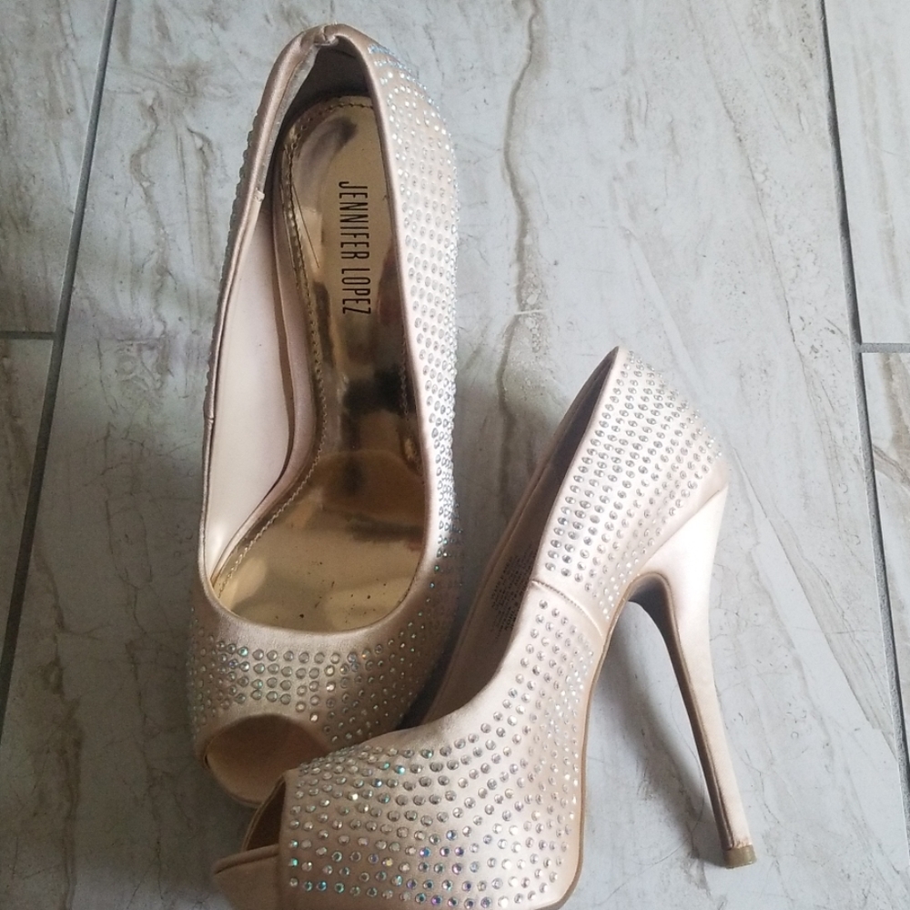 Jennifer Lopez heels